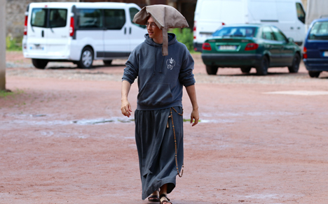 Frères de Saint-Jean, photo insolite