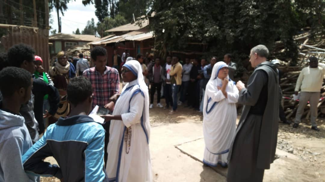 freres_saint_jean_addis_abeba2.jpg Festivités au prieuré d'Addis Abeba en Ethiopie