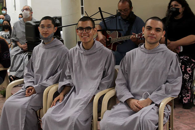 freres_saint_jean_prise_habit_mexique Trois prises d'habit au Mexique pour les Frères de Saint-Jean