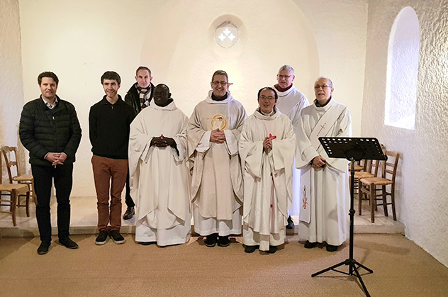freres_saint_jean_cession_saint_jodard1 Messe lors de la cession de Saint-Jodard