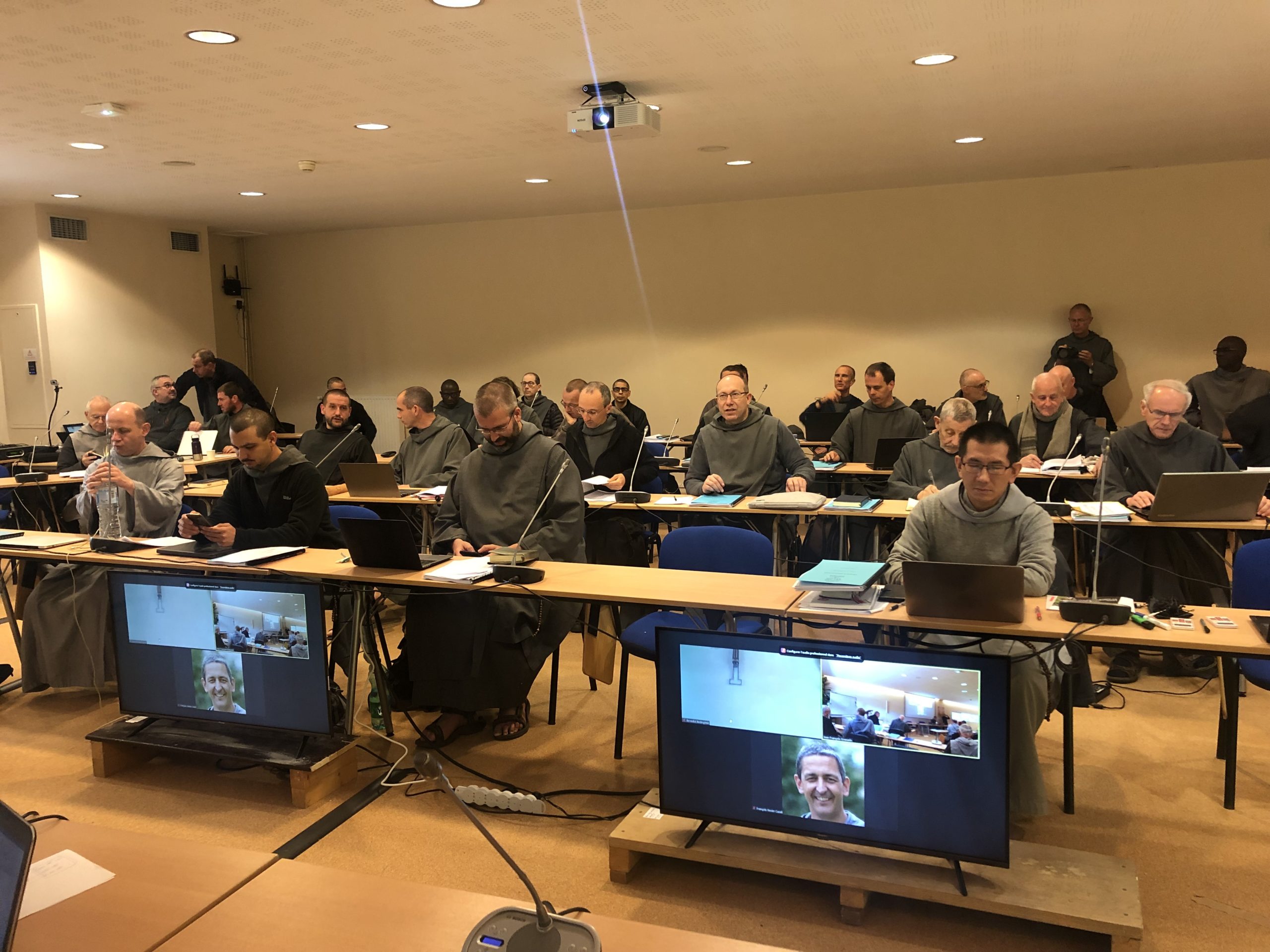 IMG_1553 Chapitre général 2022 : Première session