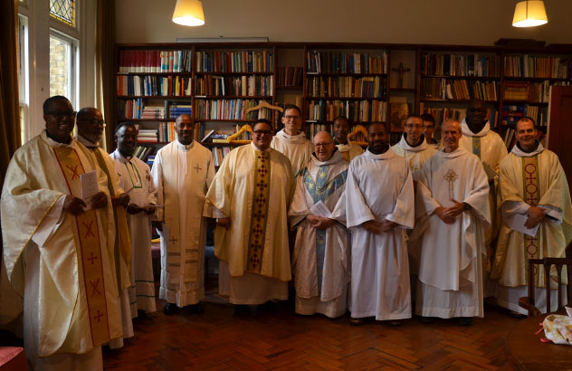 freres_saint_jean_ordinations_yakob10 Ordination diaconale de frère Yakob à Londres - Frères de Saint-Jean