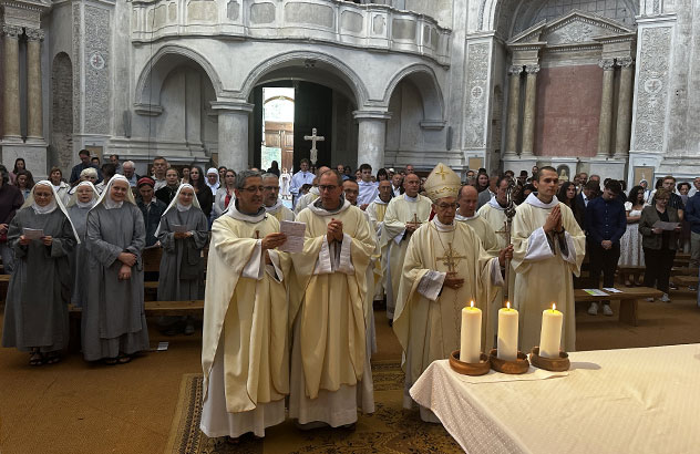 ordination_diaconale_fr_elijas_5 Ordination diaconale de frère Elijas à Vilnius - Frères de Saint-Jean