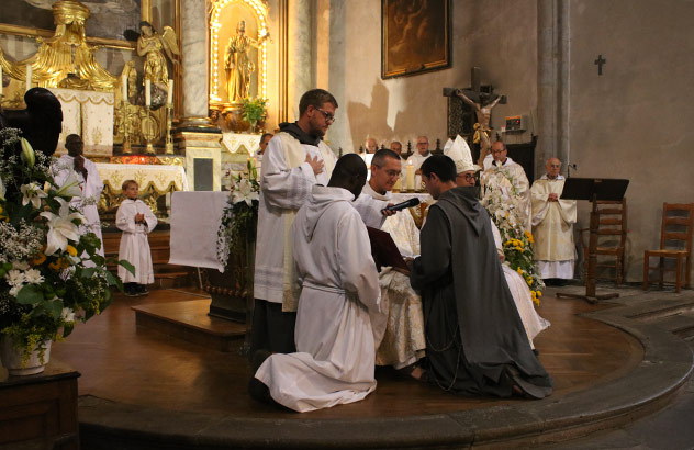 Profession perpétuelle de frère Samuel-Marie à Murat, pour la Province de France