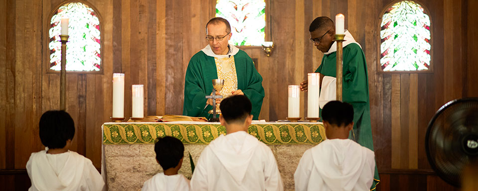 altar_servers_brothers_saint_john_cebu Altar servers - Brothers of Saint John in Cebu