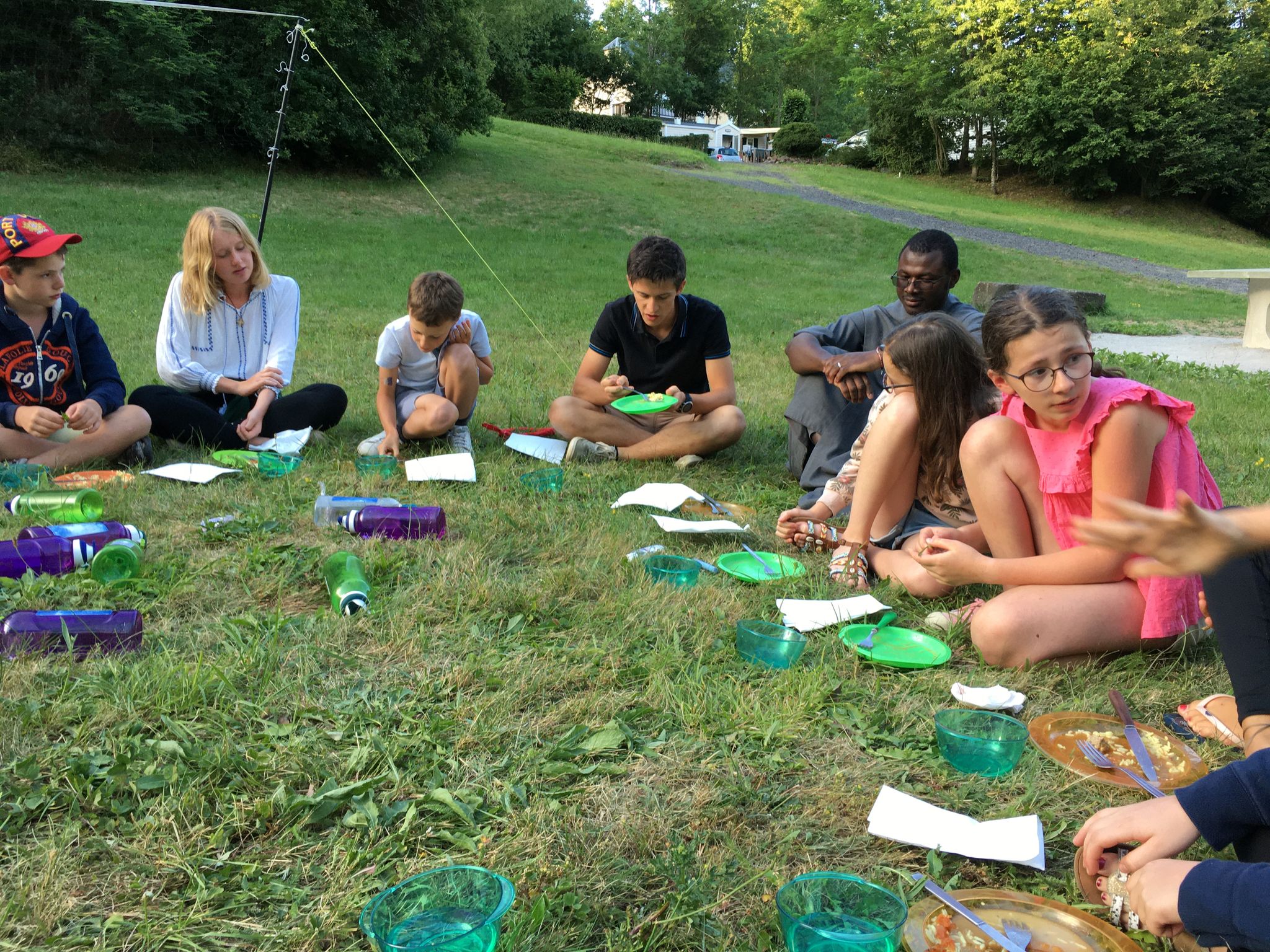 frères-saint-jean-murat-camp-petit-ane-gris