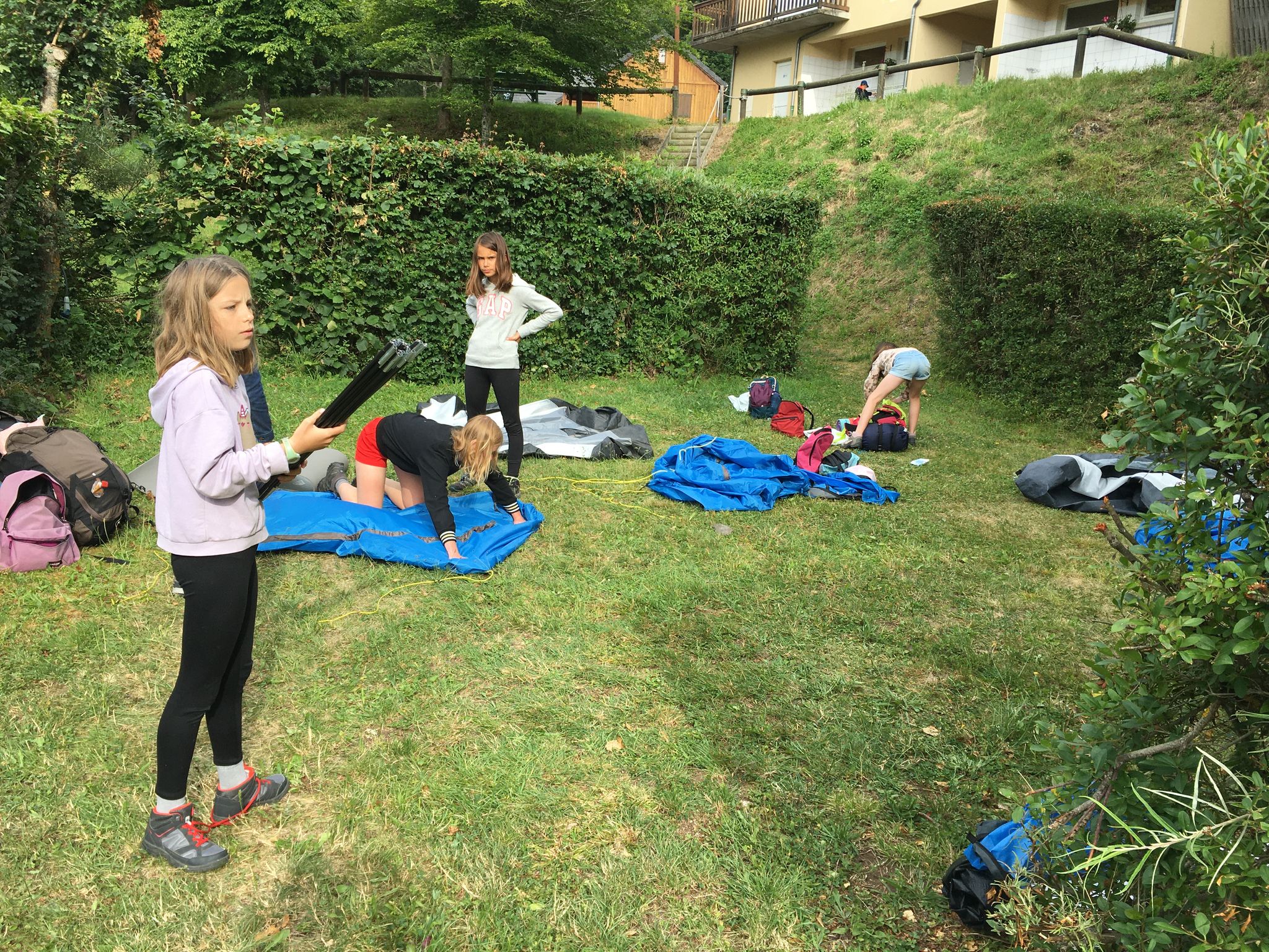 frères-saint-jean-murat-camp-petit-ane-gris