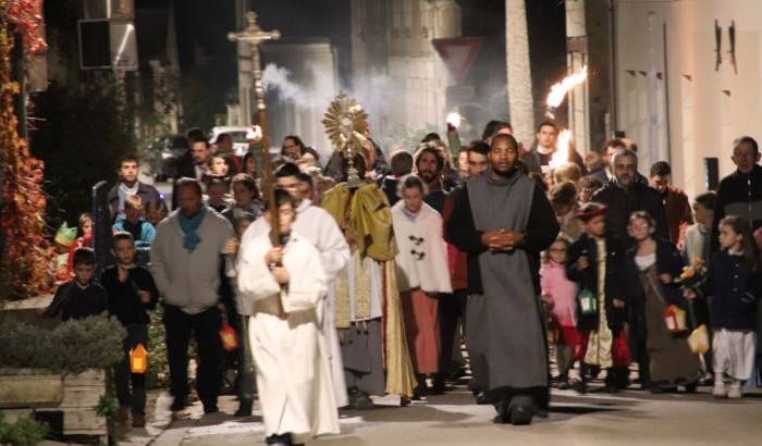 20251027-31_Claire de Castelbajac Toussaint (01)