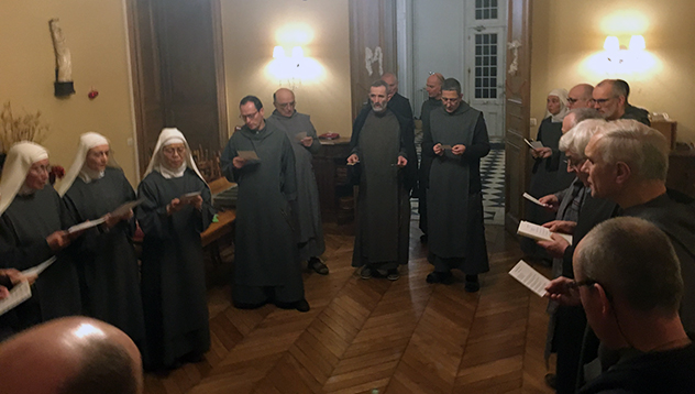 brother_saint_john_chapter_troussures1 Chapter of the Northern France Vicariate