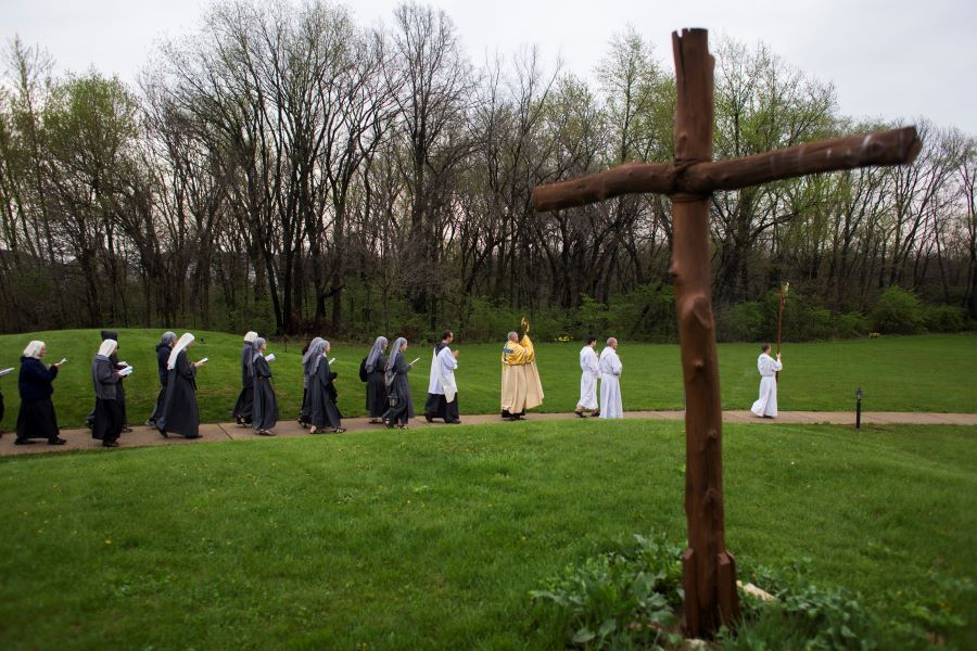 brothers-saint-john-princeville2 The Family of Saint John in Princeville, USA